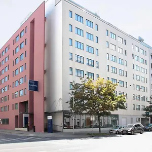 vizitați hotelul